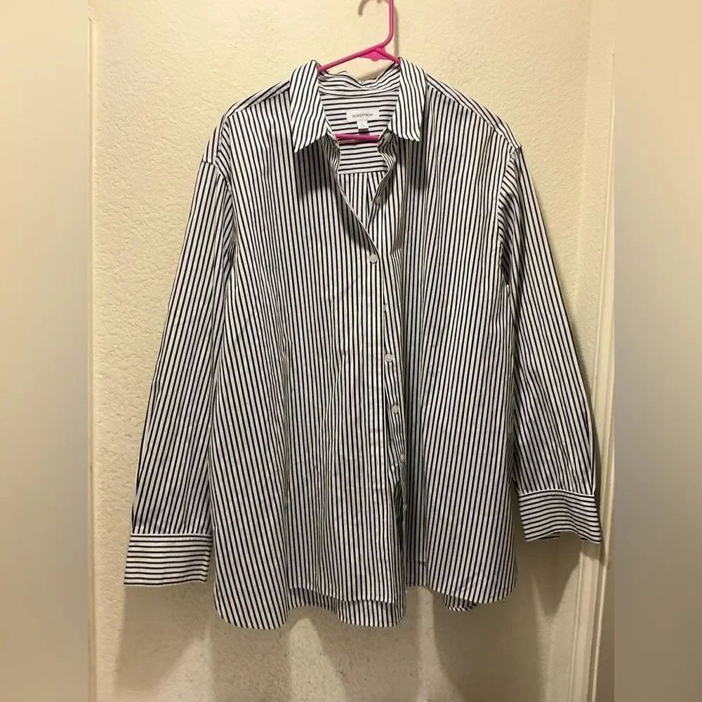 Nordstrom long sleeve striped women’s classy shirt size L